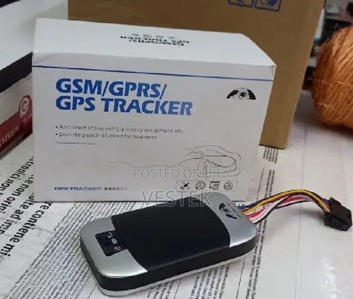 GPS Real Time Car Locator Tracker Car Tracker GPS GSM<>>