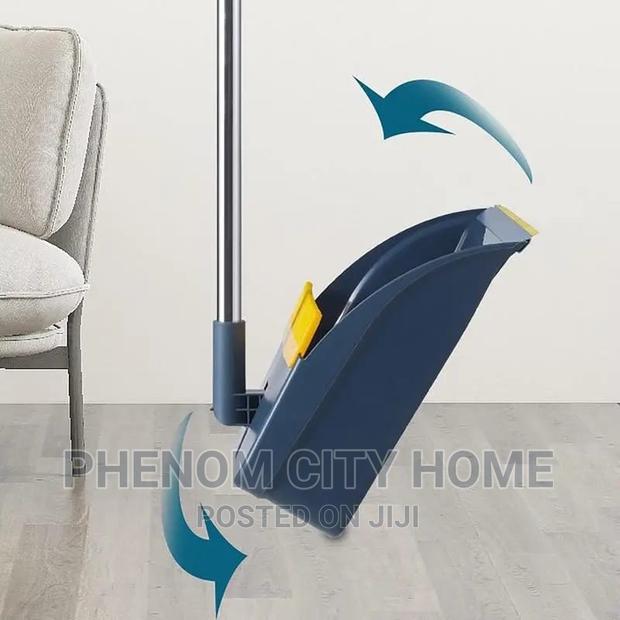 Rotating Long Room and Dust Pan Set