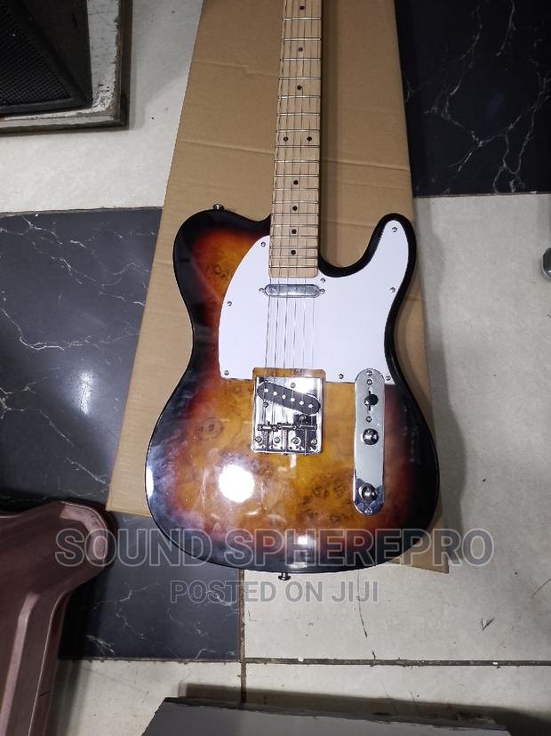 Fender Telecaster Electric Guitar - thumbnail 3