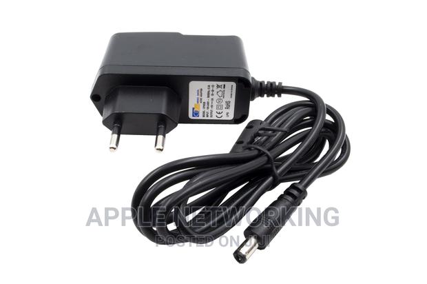 5V 2A Power Adapter - main view