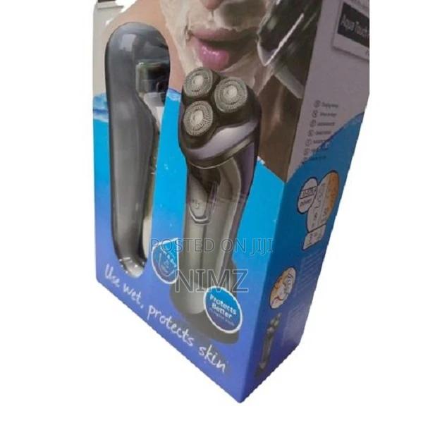 Philips Hair Shaving Smoother Without Trimmer - main view