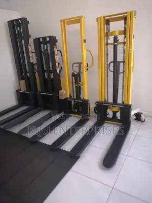 Stacker in Stock