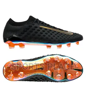 Nike Phantom Ultra Venom Football Boots