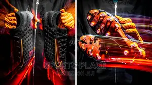 Nike Phantom Ultra Venom Football Boots