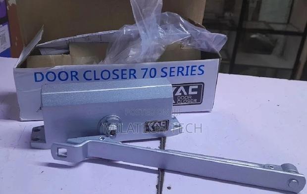 Best Quality Hydraulic Automatic Door Closures Upto 70kg