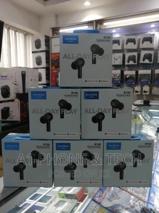 Soundcore R100