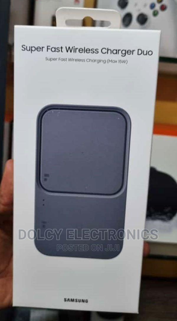 Samsung Super Fast Wireless Charger Duo - main view