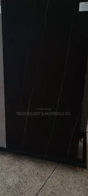 New Larent Black Sintered Stone {2.6*0.8M*15mm}