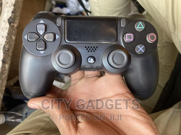 Ps4 Gamepad Used Original - thumbnail 3
