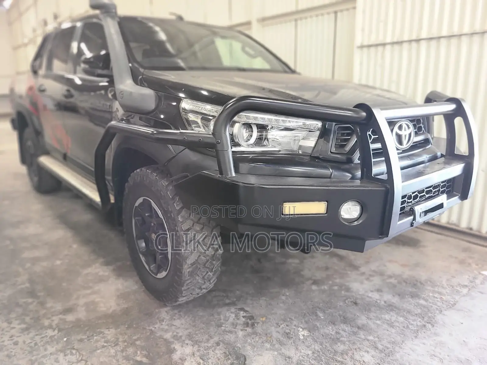 Toyota Hilux 2017 Black