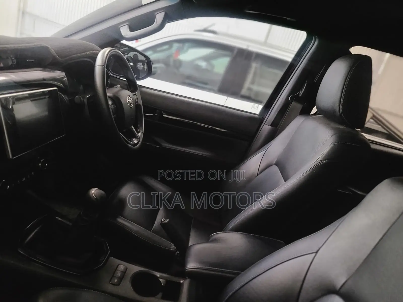 Toyota Hilux 2017 Black