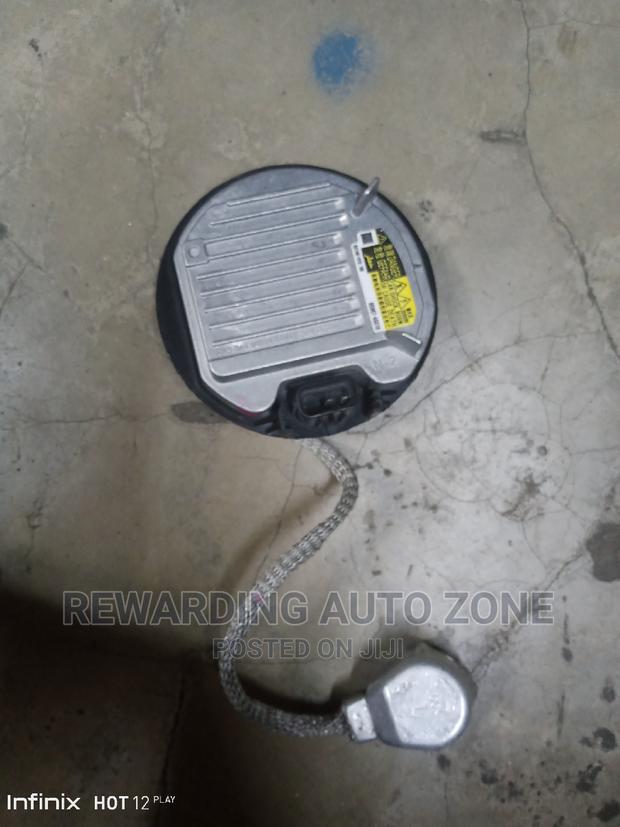 Auris 2014 Headlight Computer. - thumbnail 2