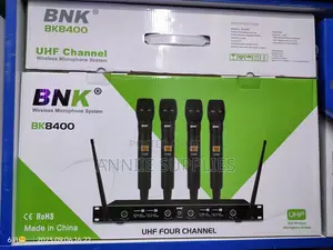 BNK 8400 Wireless 4 Microphone