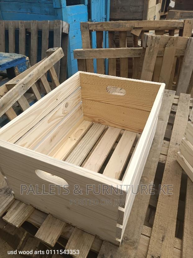 Wooden Crates 04