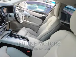 Volvo XC90 2017 Silver