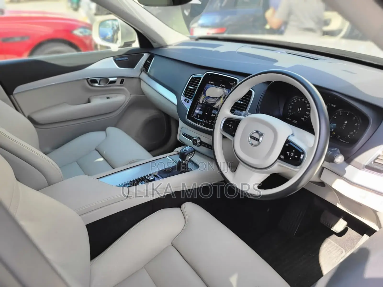 Volvo XC90 2017 Silver