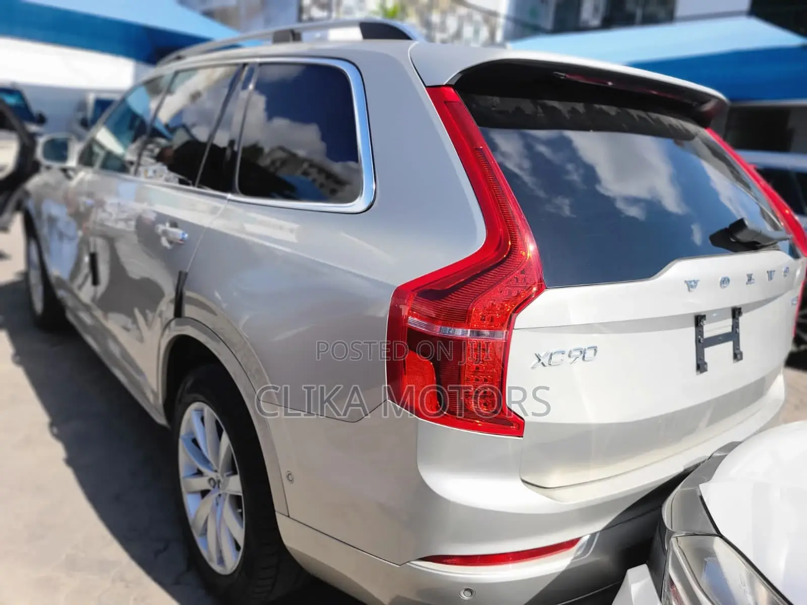 Volvo XC90 2017 Silver