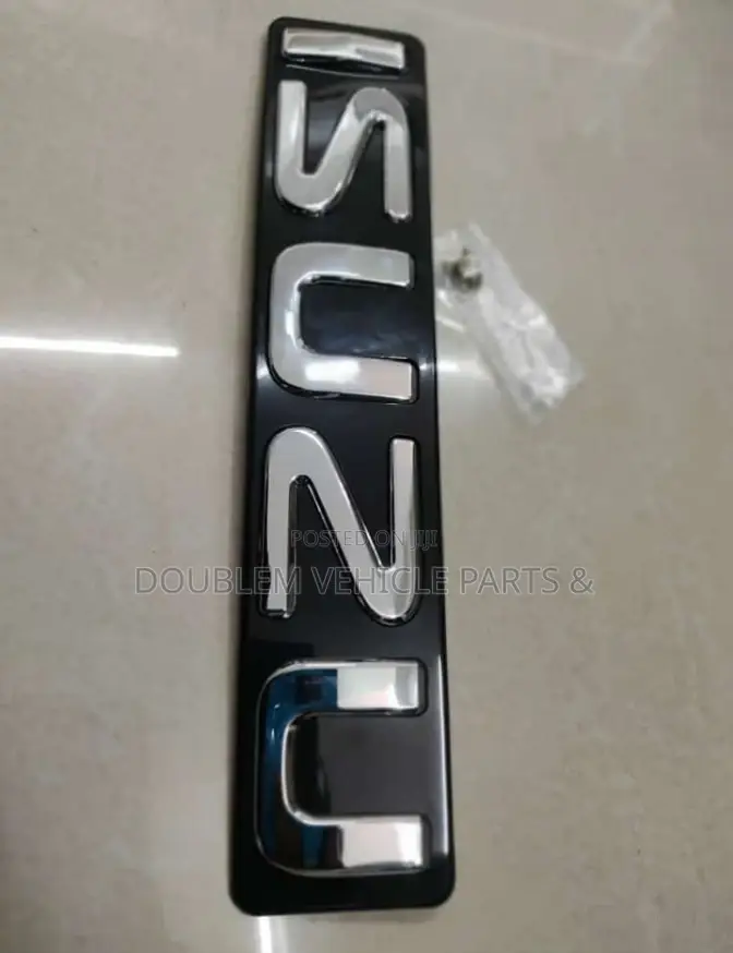 Logo Emblem ISUZU D-Max and Other Assorted Vehicles Silver