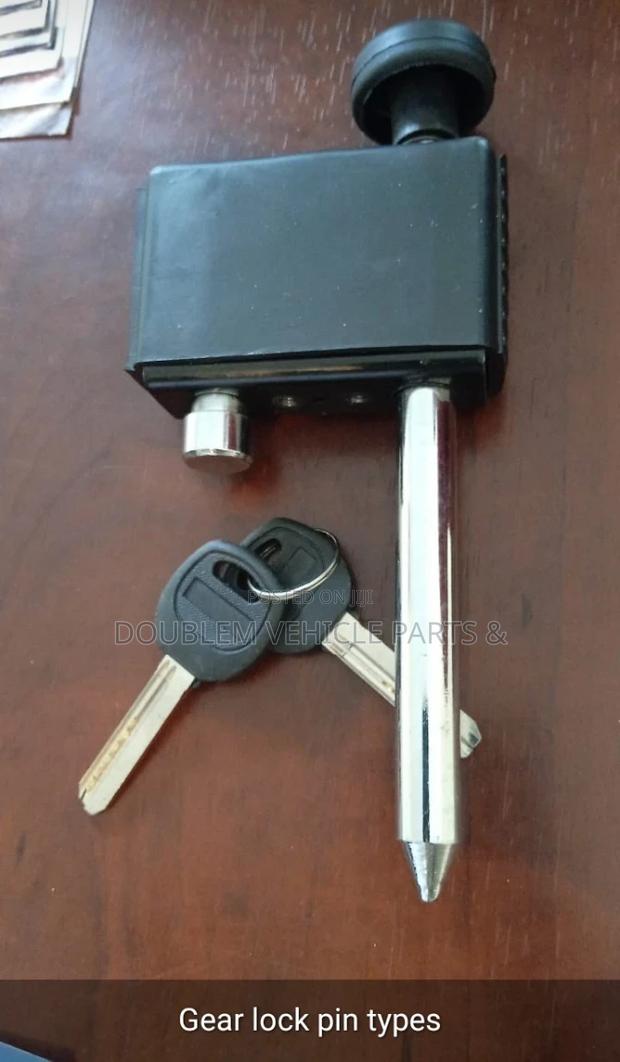 Gear Lock Pin Universal