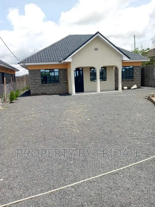 3bdrm Bungalow in Kitengela for sale