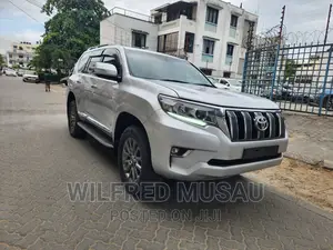 Toyota Land Cruiser Prado 2017 Silver