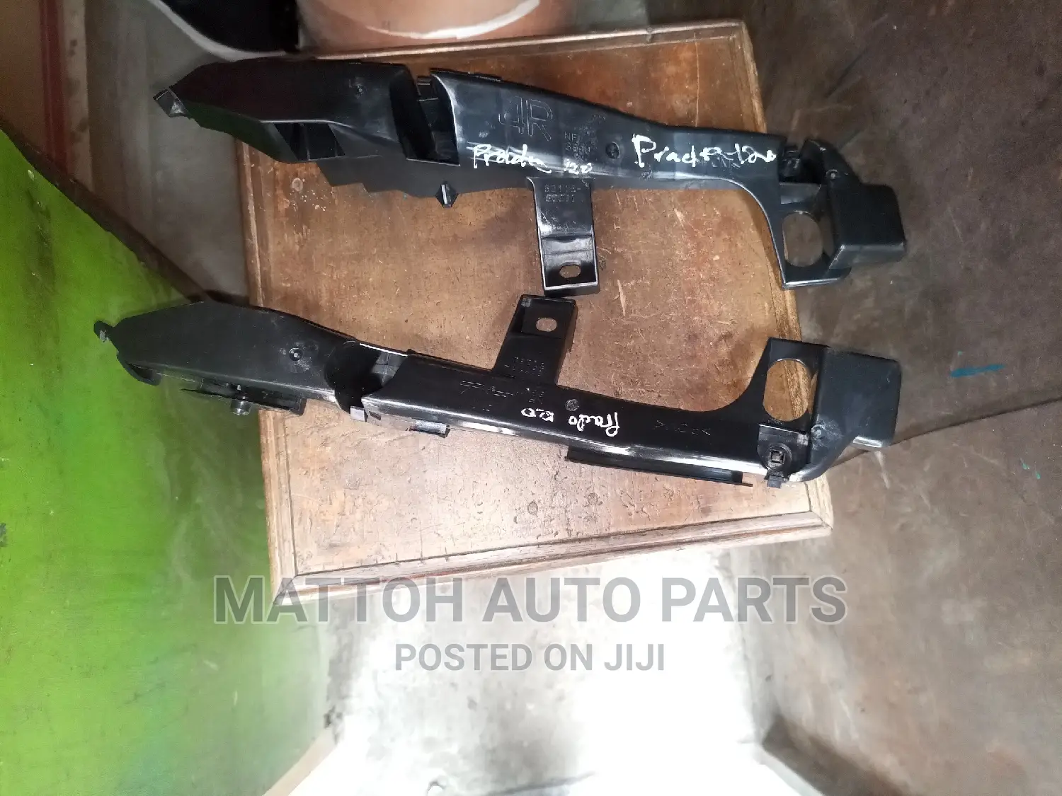 Prado 120 Bumper Blacket