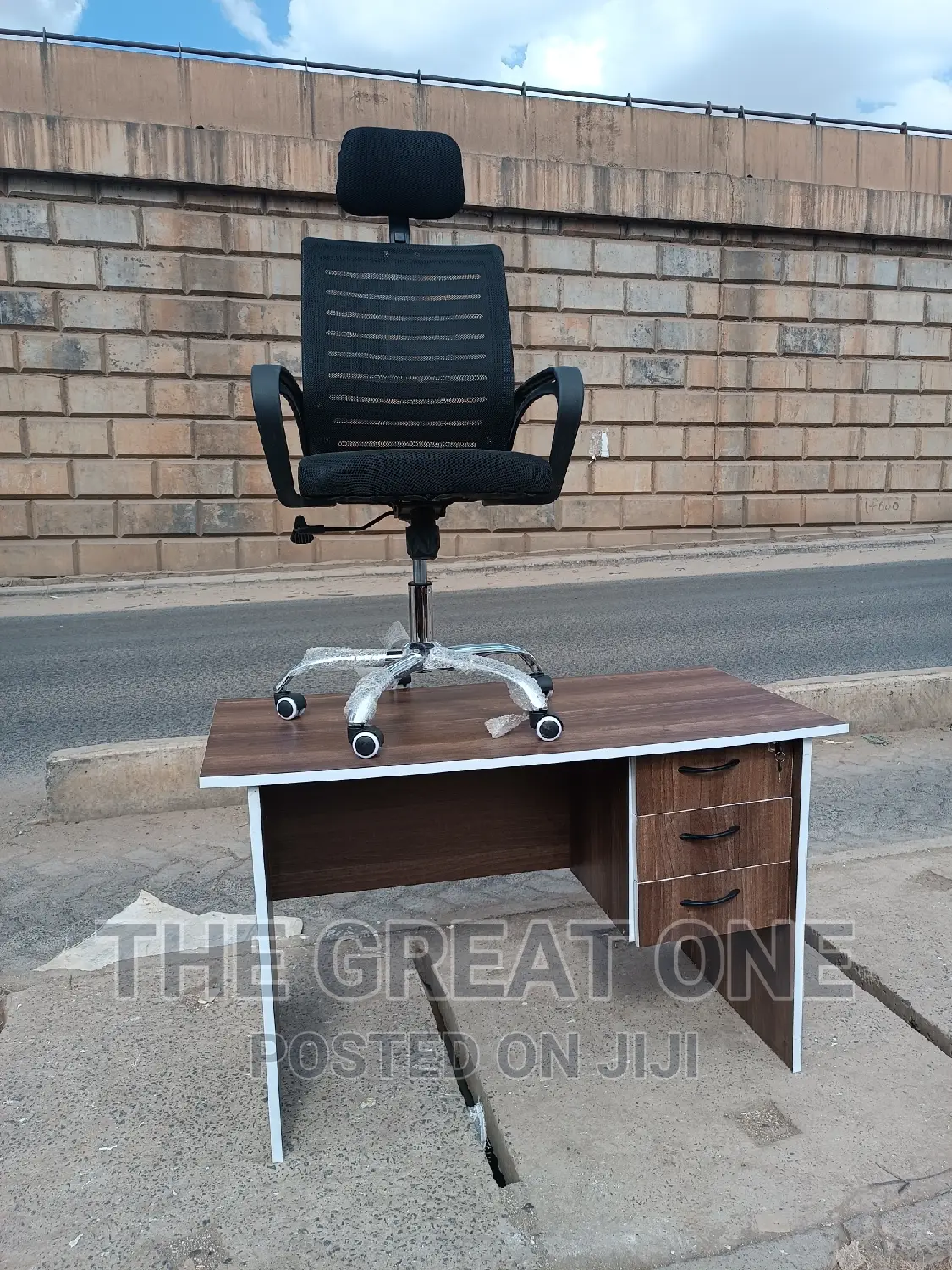 Office Chair Office Chair Office Chair + Office Desk