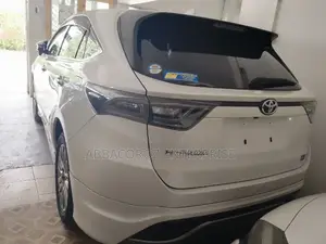 Toyota Harrier 2016 White