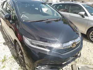 Honda Fit Shuttle 2016 Black