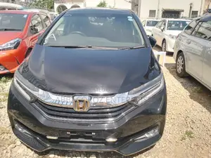 Honda Fit Shuttle 2016 Black