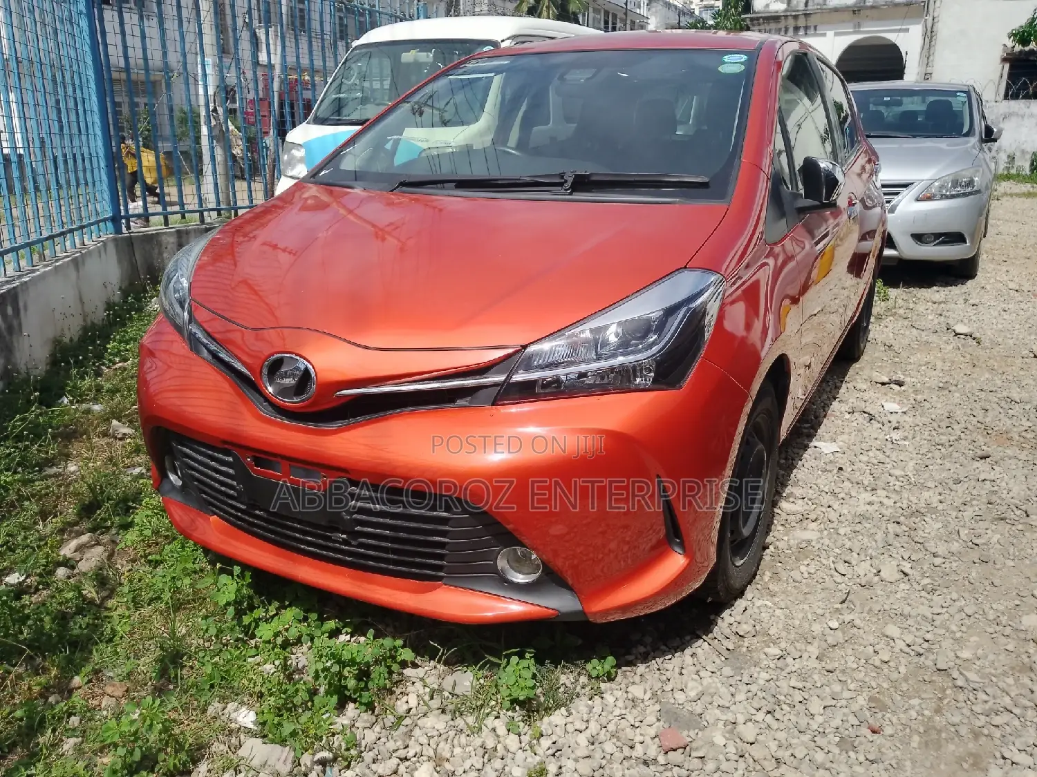 Toyota Vitz 2016 Orange