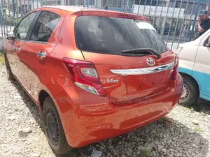 Toyota Vitz 2016 Orange