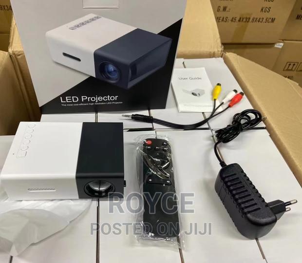 Portable Mini Projector With Audio HDMI - main view