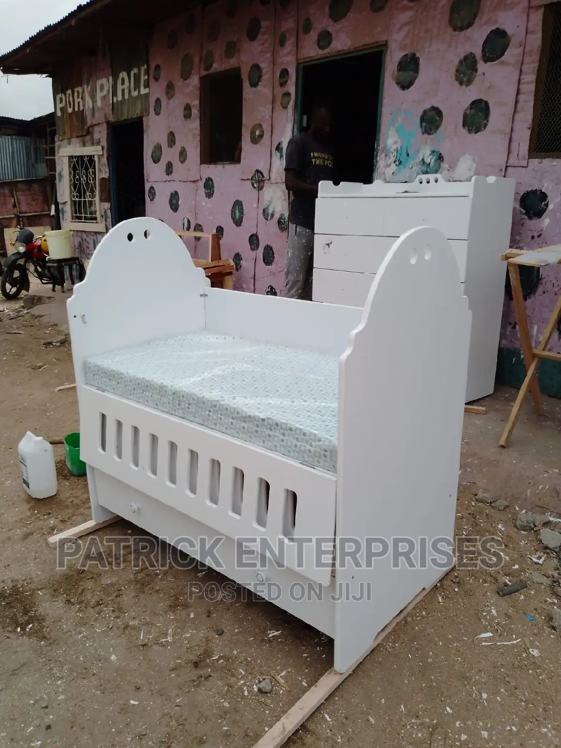 MDF Baby Cot 4 by 2 Fitts