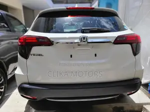 Honda Vezel 2016 White