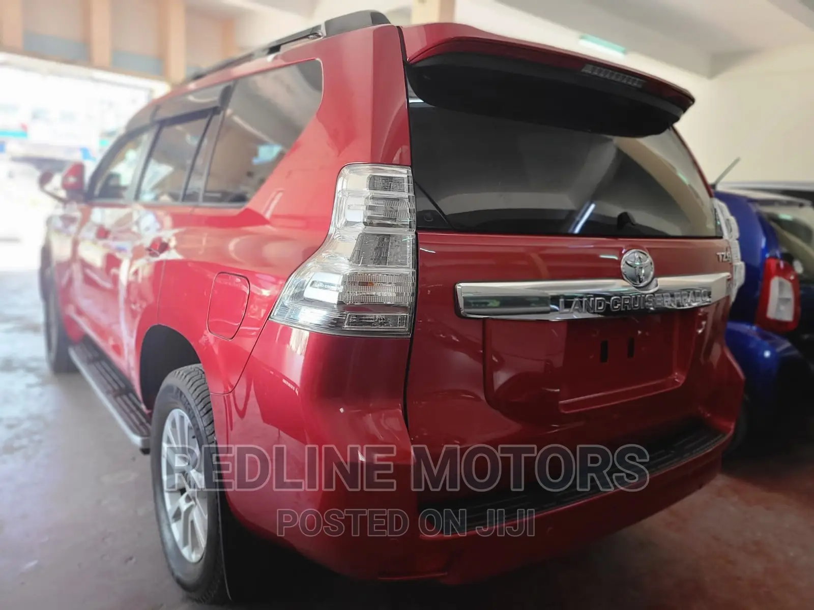 Toyota Land Cruiser Prado 2017 Red