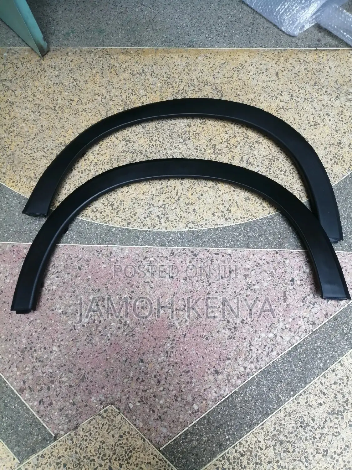 Honda Vezel Wheel Arc Mouldings