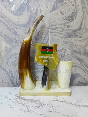 Pen Holder Office Decor Gift With Kenyan Flag