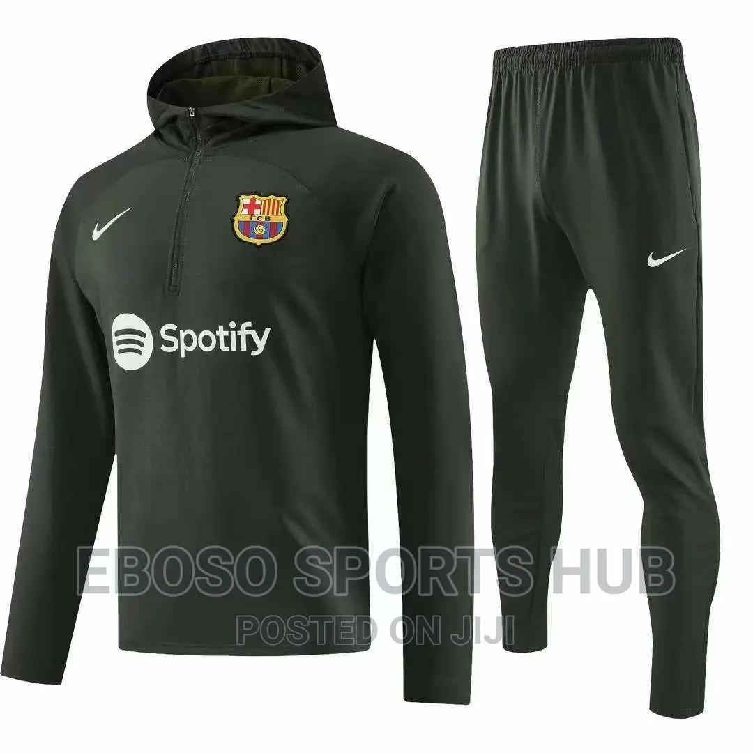 Barcelona Truck Suit