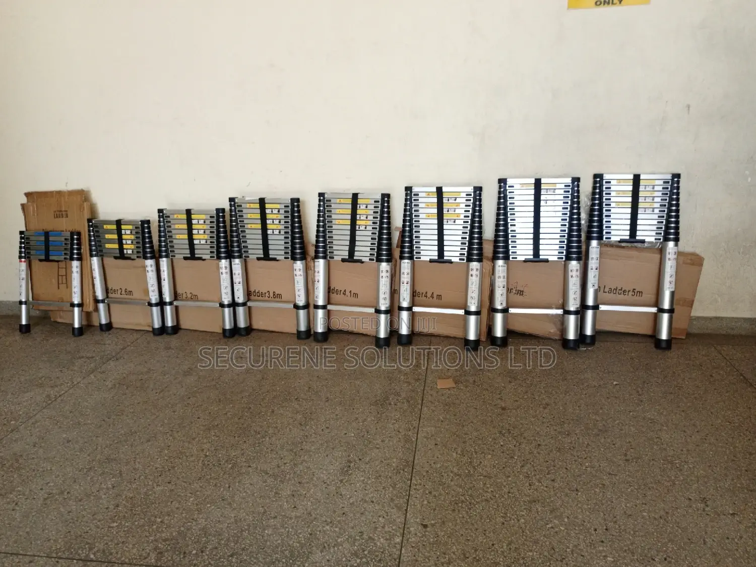 Aluminum Single Telescopic Ladder Diff Sizes On Offer