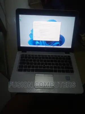 New Laptop HP EliteBook 820 G3 8GB Intel Core I5 SSD 256GB