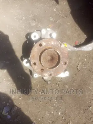 BMW E90 Hub.