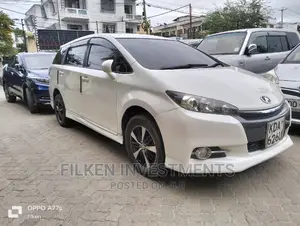 Toyota Wish 2013 White