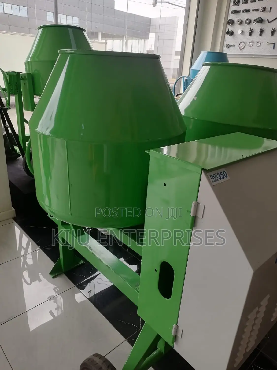 Poleri Concrete Mixer 300litres