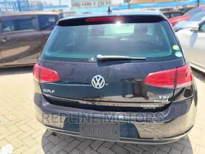Volkswagen Golf 2016 Black