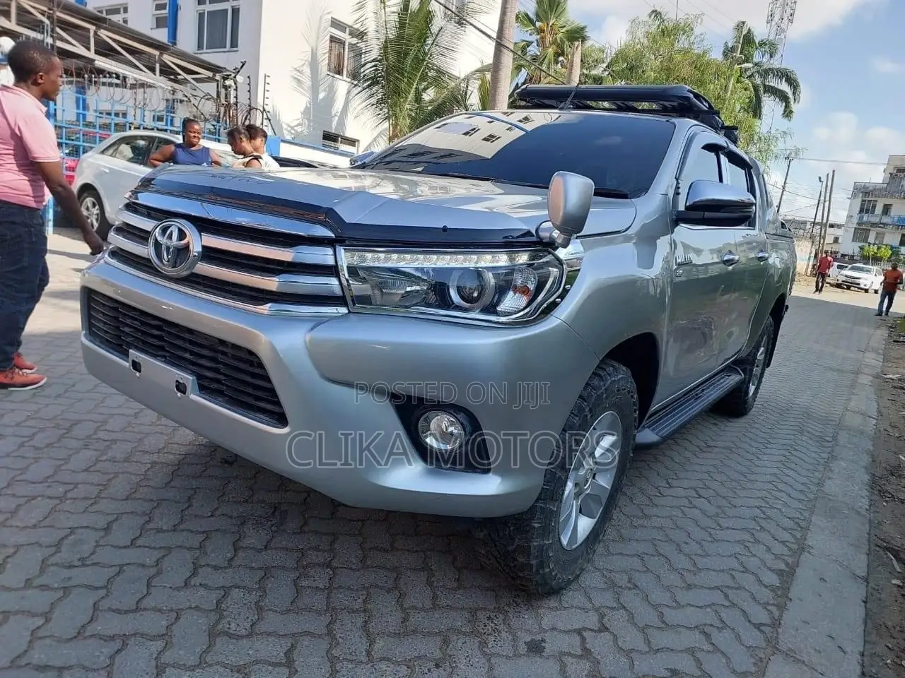 Toyota Hilux 2016 Silver