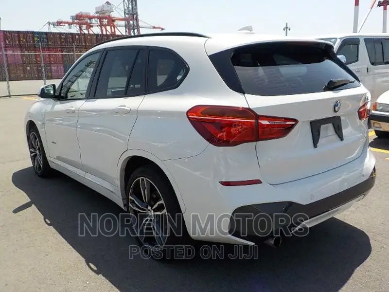 BMW X1 2017 Off white