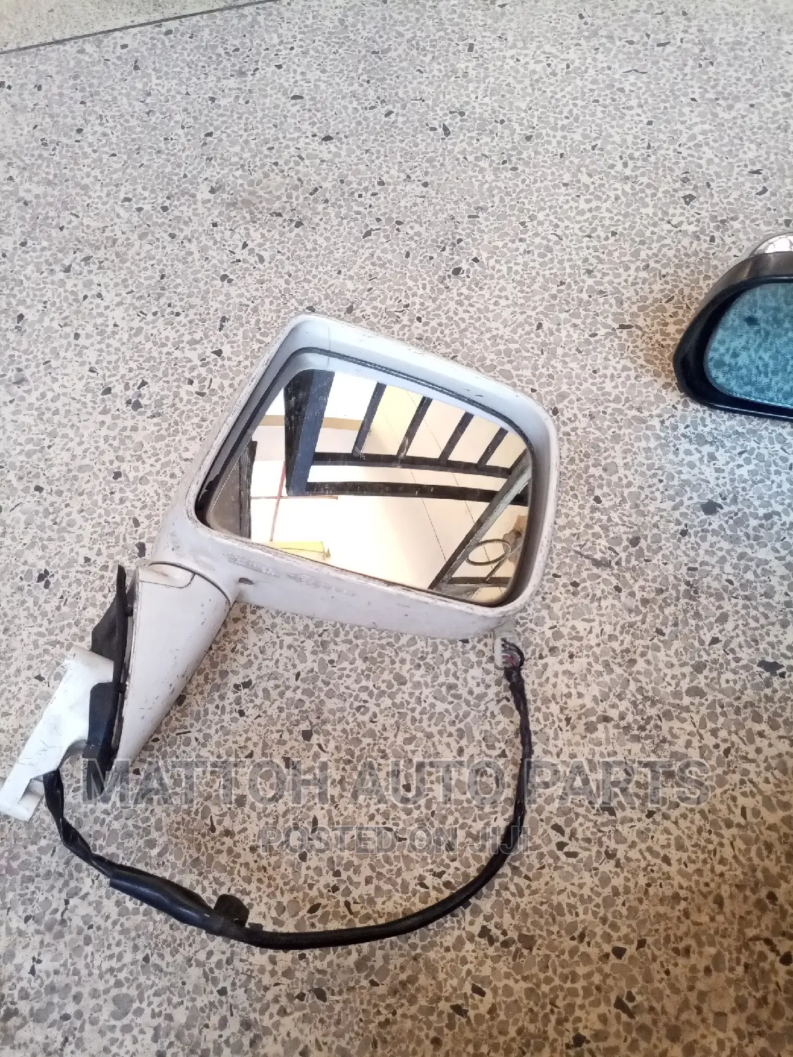 Side Mirror Harrier Old Model