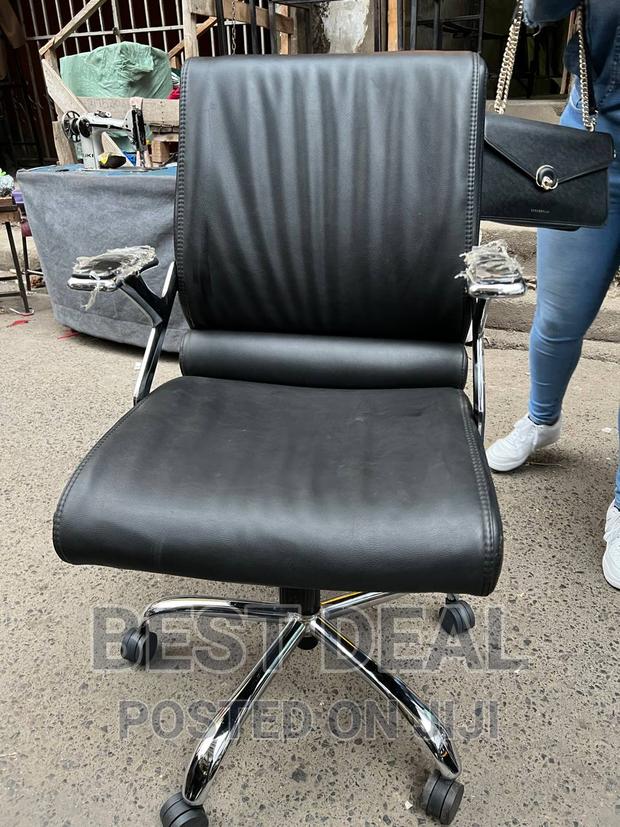Leather Chair - thumbnail 2