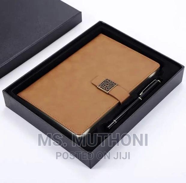 *A5 Business Notebook Gift Set* - thumbnail 5